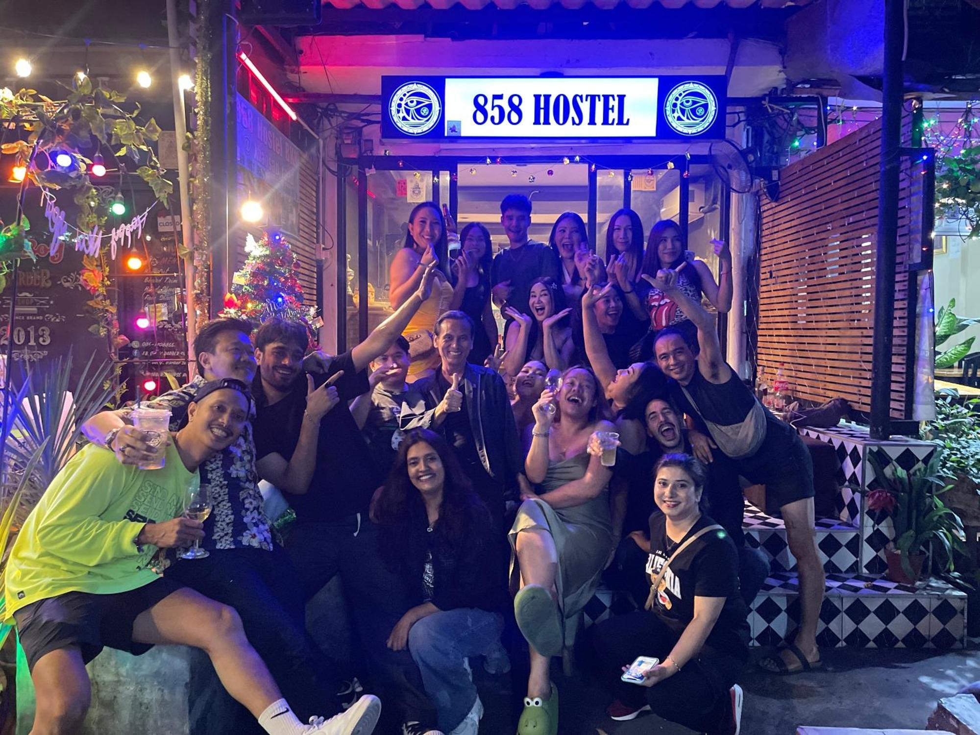 858Hostel Bkk In Khaosan Road バンコク都 エクステリア 写真